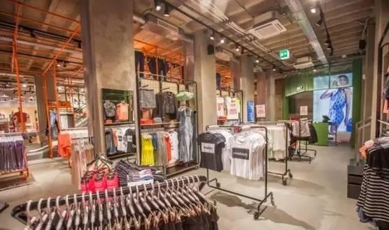 网红服装店爆料视频下载,潮流服饰背后的秘密  第2张