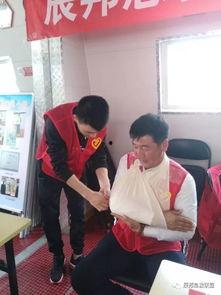 东湖急救学生爆料新闻视频,惊险瞬间直击校园急救现场