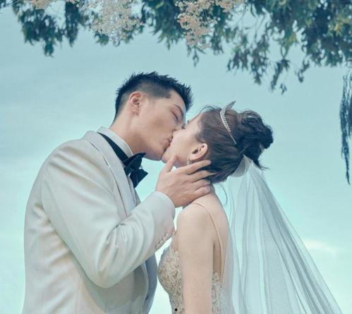 何超莲伴娘爆料了吗视频,揭秘婚礼幕后故事  第2张